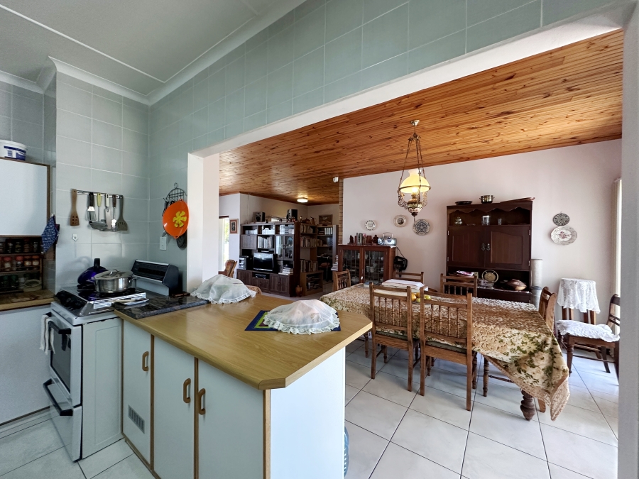 3 Bedroom Property for Sale in Stilbaai Wes Western Cape